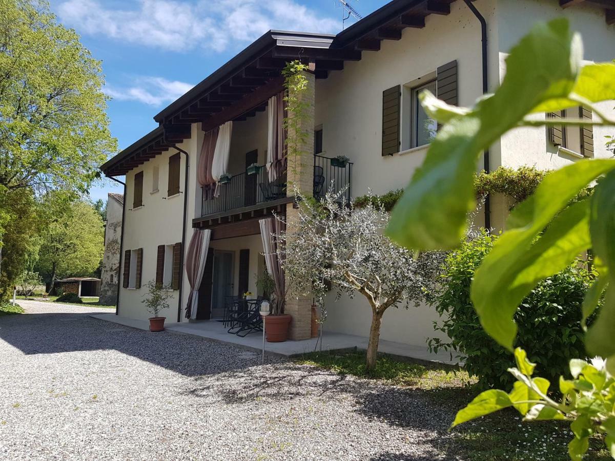 L'Isolo B&B E Case Vacanza モンツァンバーノ エクステリア 写真