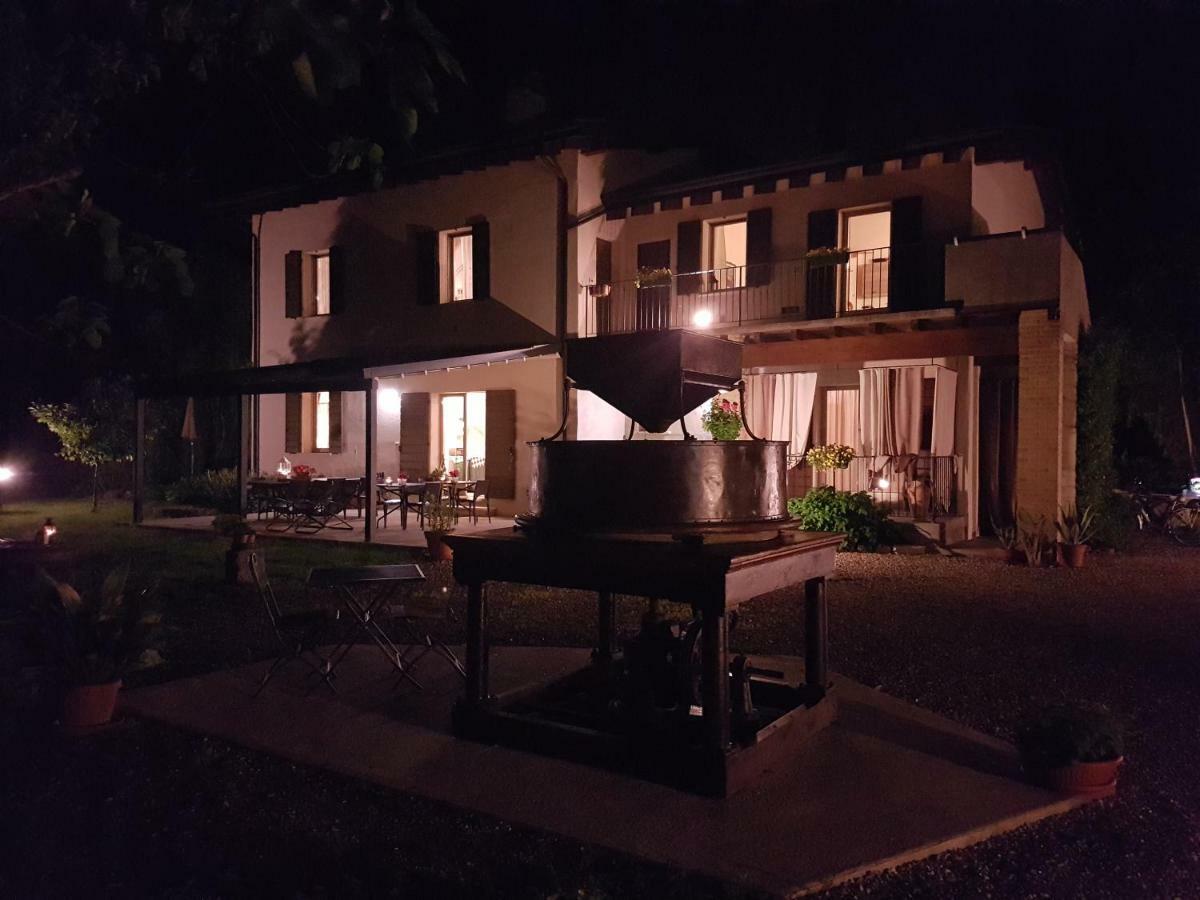 L'Isolo B&B E Case Vacanza モンツァンバーノ エクステリア 写真
